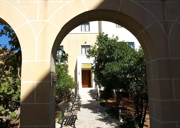 게스트하우스 Rivotorto Retreat House