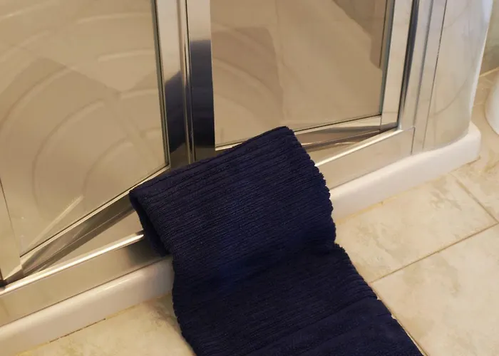 게스트하우스 Rivotorto Retreat House 3*