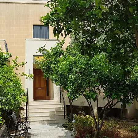 Rivotorto Retreat House *